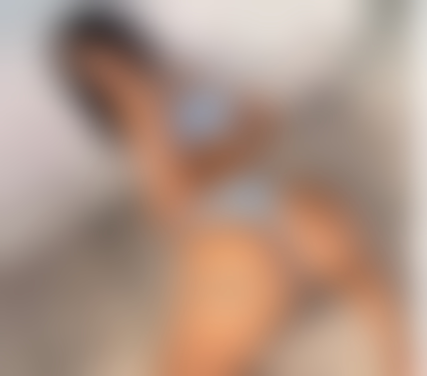 Escorts Lincolnshire Lincoln - Photos for 🔞Bombshell Party🥂Strap-on lovers?Domination ALEVEL💦